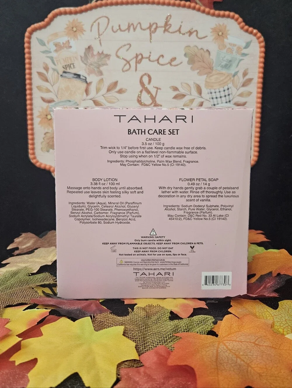 NWT Tahari Rose & Vanilla Bath Care Set - Pink and White
